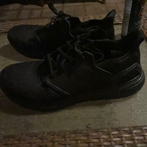 11.5 adidas ultra boost... good condition. Lots of life left on them